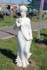Скульптура из мрамора «Девушка с цветком», 120см