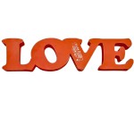 Надпись «LOVE»