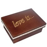 Шкатулка «love is», деревянная, шоколадного цвета, 17,5x12,5 см, H: 7 см